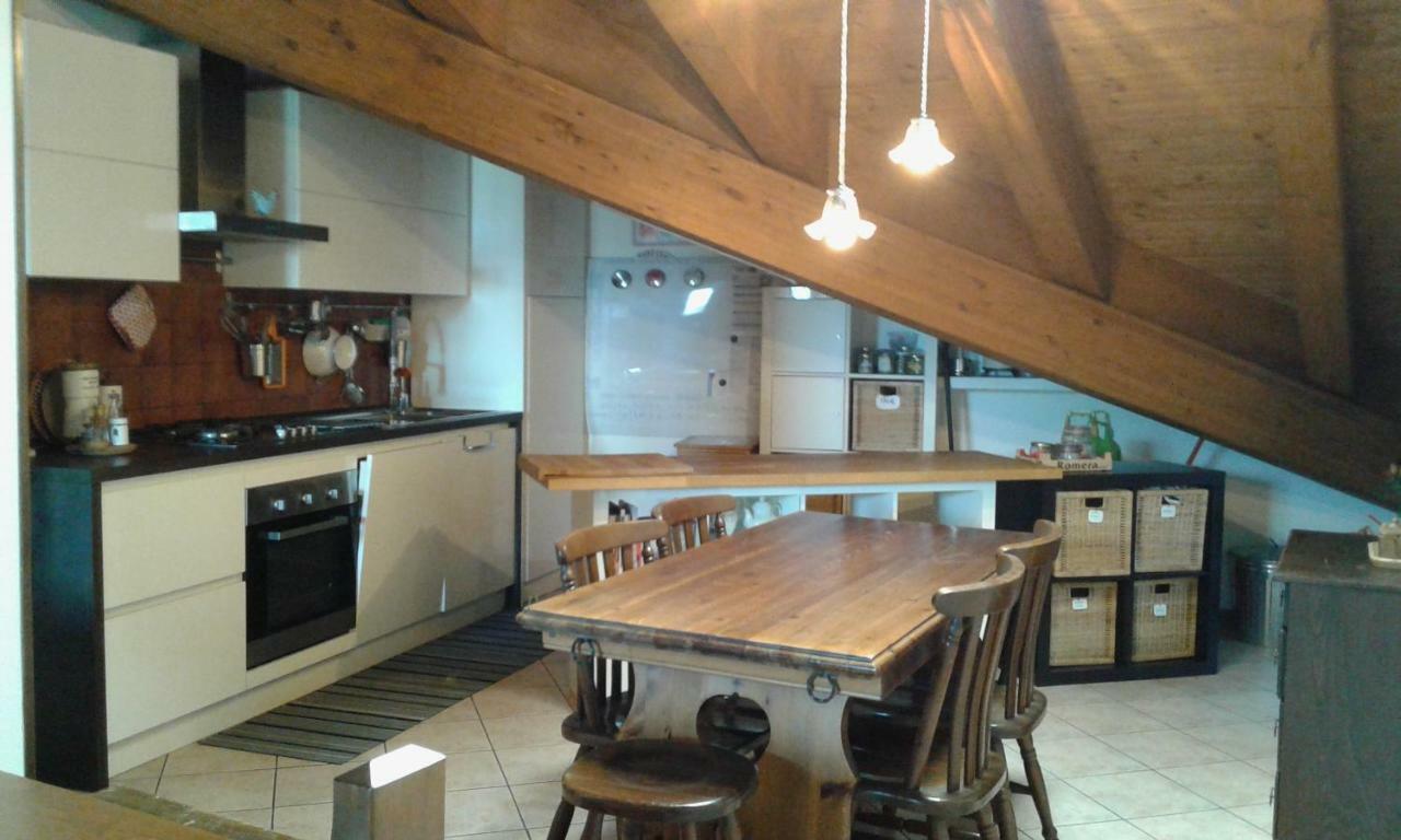 Appartamento Nel Centro Storico Di Aosta Con Vista Sui Ghiacciai Exteriör bild